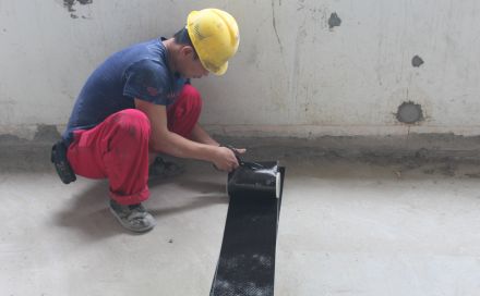 碳纖維加固施工時(shí)對(duì)施工有什么要求？